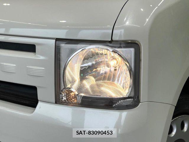 Toyota PIXIS SPACE 2015-05 7456754-11