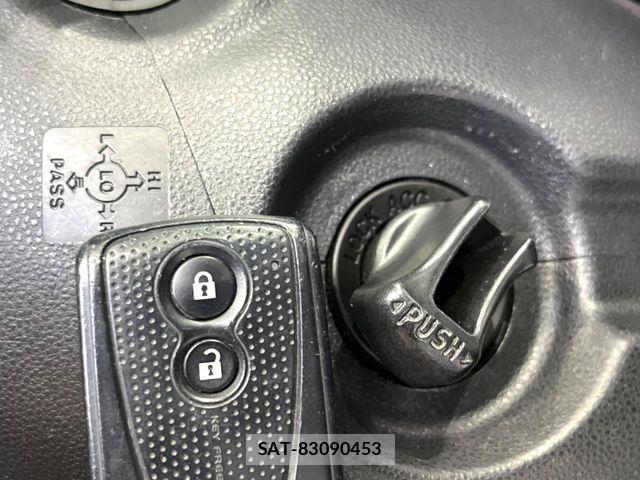 Toyota PIXIS SPACE 2015-05 7456754-5