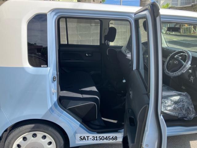 Toyota PIXIS SPACE 2013-11 7727189-11