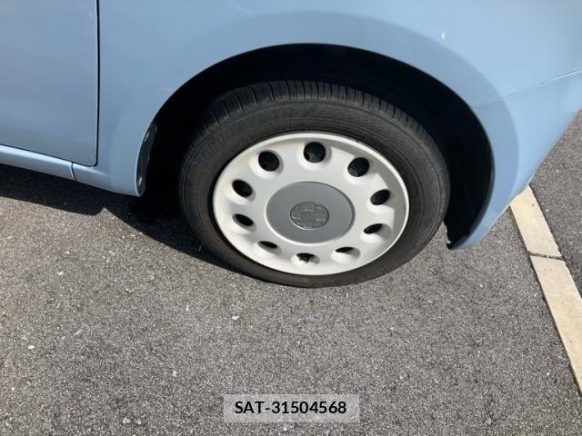 Toyota PIXIS SPACE 2013-11 7727189-2