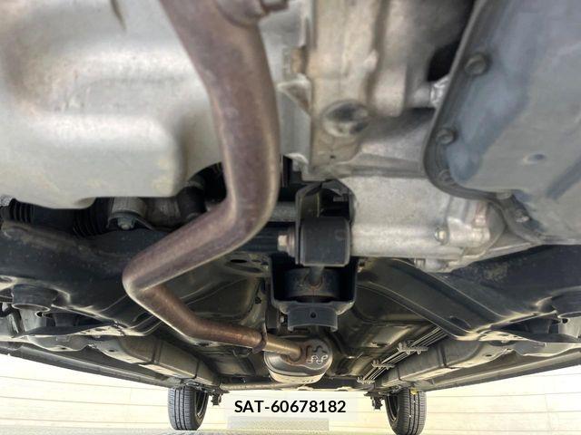 Toyota PIXIS SPACE 2016-03 7727187-18