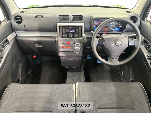Toyota PIXIS SPACE 2016-03 7727187-1