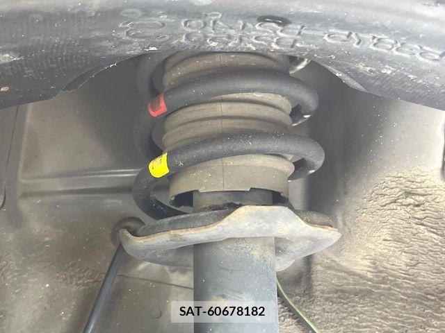 Toyota PIXIS SPACE 2016-03 7727187-19