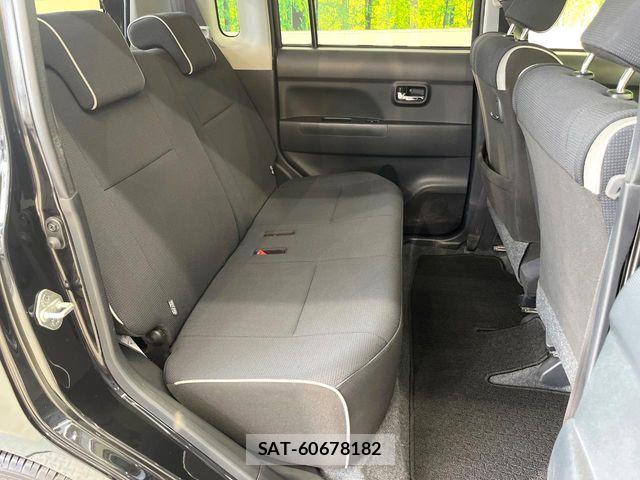 Toyota PIXIS SPACE 2016-03 7727187-8