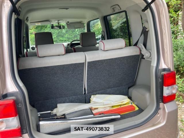 Toyota PIXIS SPACE 2012-02 7980570-8