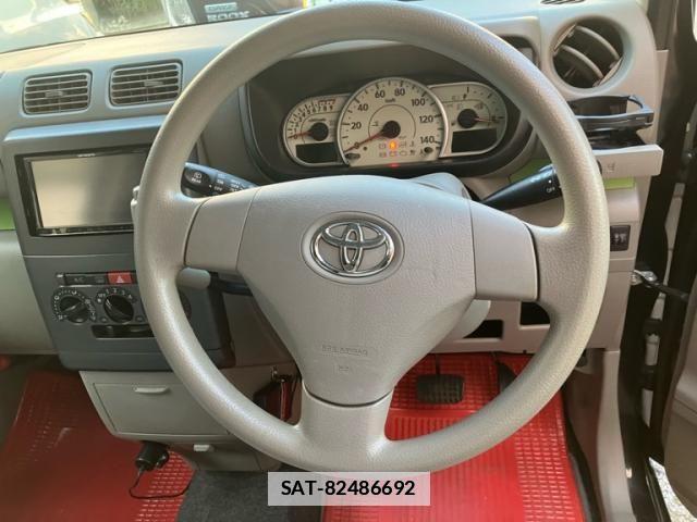 Toyota PIXIS SPACE 2013-07 7980572-15