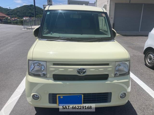 Toyota PIXIS SPACE 2014-06 8037583-0