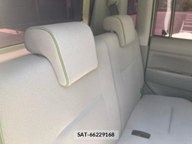 Toyota PIXIS SPACE 2014-06 8037583-7
