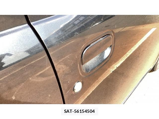Toyota PIXIS SPACE 2012-01 8101190-11