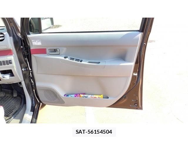 Toyota PIXIS SPACE 2012-01 8101190-17
