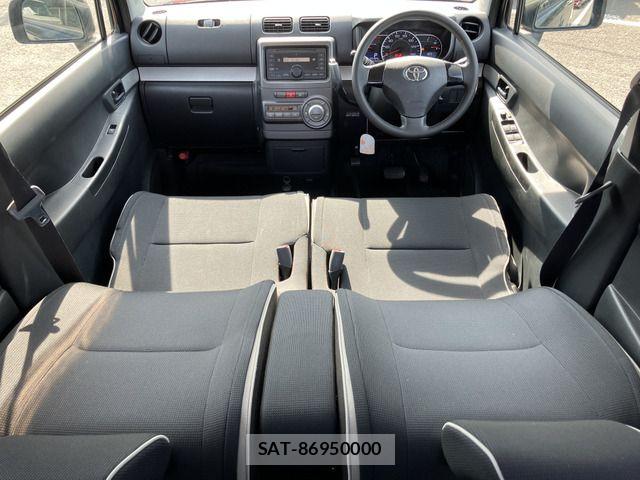 Toyota PIXIS SPACE 2013-07 8146418-5