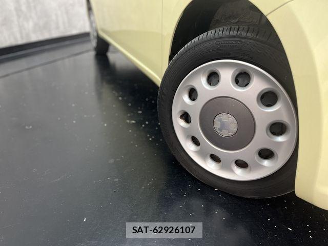 Toyota PIXIS SPACE 2016-07 8209521-26