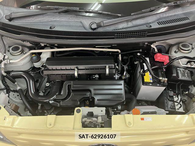 Toyota PIXIS SPACE 2016-07 8209521-27