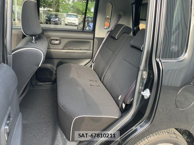 Toyota PIXIS SPACE 2014-06 8209522-4