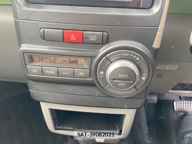 Toyota PIXIS SPACE 2014-02 8231286-16