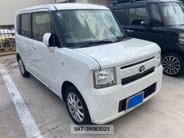 Toyota PIXIS SPACE 2014-02 8231286-1