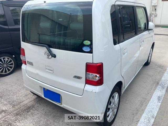 Toyota PIXIS SPACE 2014-02 8231286-6