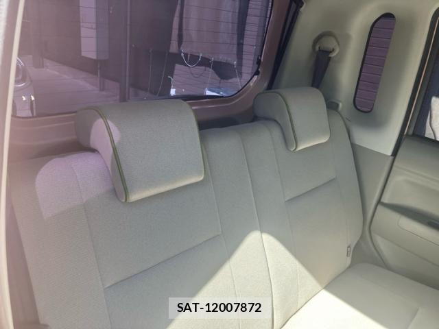 Toyota PIXIS SPACE 2013-07 8246326-10