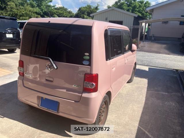 Toyota PIXIS SPACE 2013-07 8246326-2
