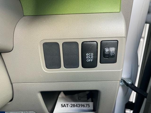 Toyota PIXIS SPACE 2016-03 8246327-10
