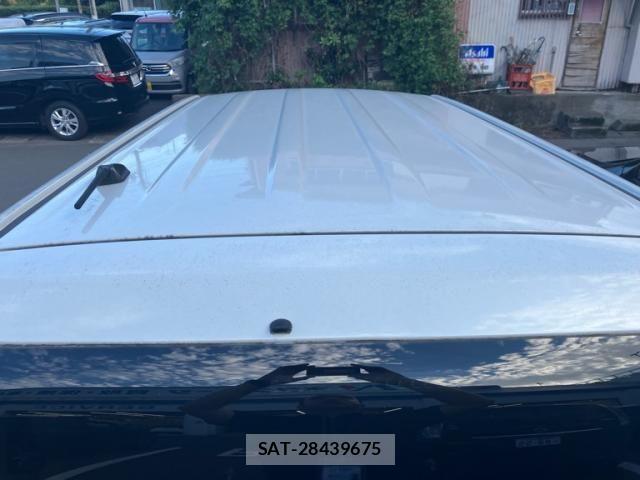 Toyota PIXIS SPACE 2016-03 8246327-6