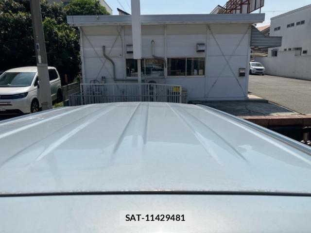 Toyota PIXIS SPACE 2012-05 8246328-6
