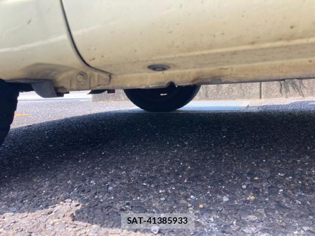 Toyota PIXIS SPACE 2012-06 8316371-18