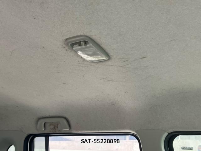 Toyota PIXIS SPACE 2012-07 8372046-23