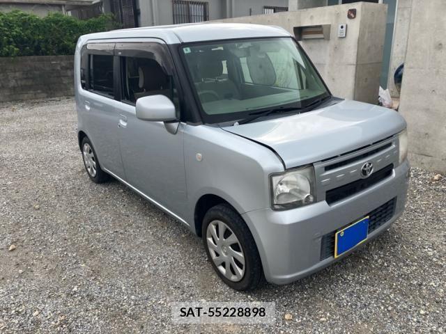 Toyota PIXIS SPACE 2012-07 8372046-2