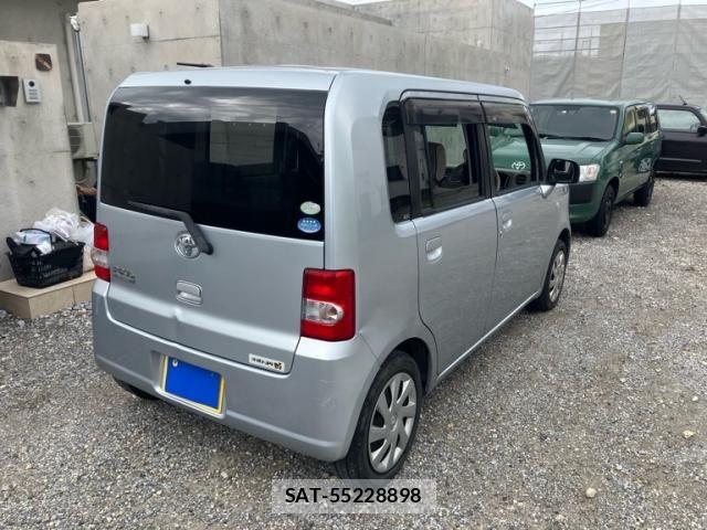 Toyota PIXIS SPACE 2012-07 8372046-3