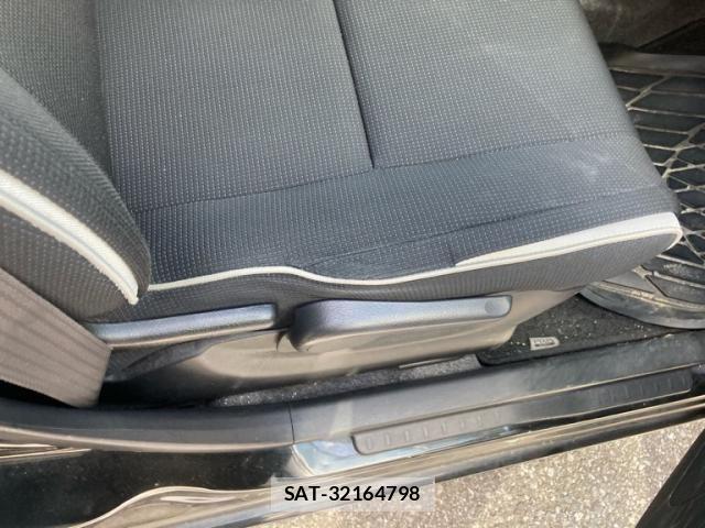 Toyota PIXIS SPACE 2016-06 8414355-10