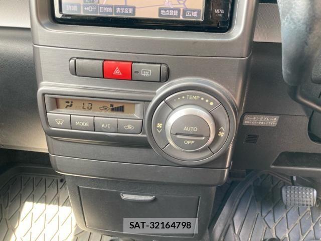 Toyota PIXIS SPACE 2016-06 8414355-17