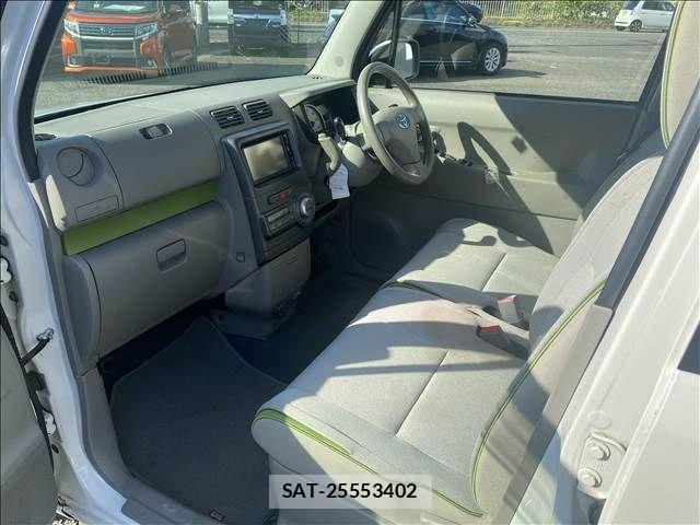 Toyota PIXIS SPACE 2016-07 8660958-14