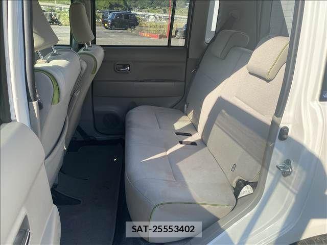 Toyota PIXIS SPACE 2016-07 8660958-15