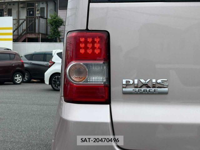 Toyota PIXIS SPACE 2013-02 8666727-20