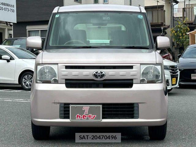 Toyota PIXIS SPACE 2013-02 8666727-21