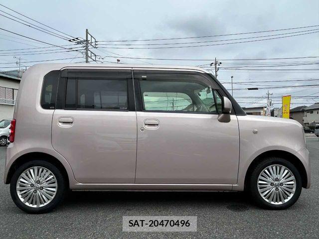 Toyota PIXIS SPACE 2013-02 8666727-23