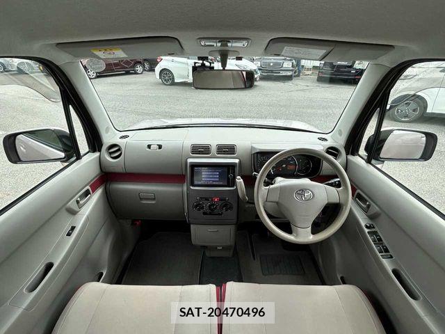 Toyota PIXIS SPACE 2013-02 8666727-2