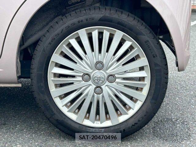 Toyota PIXIS SPACE 2013-02 8666727-29