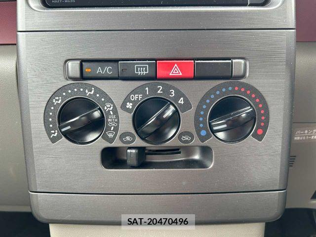 Toyota PIXIS SPACE 2013-02 8666727-5