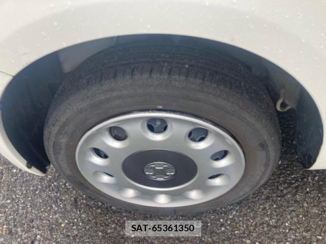 Toyota PIXIS SPACE 2016-03 8781608-10