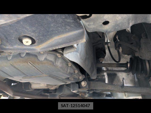 Toyota PIXIS SPACE 2013-09 8831058-17