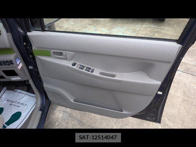 Toyota PIXIS SPACE 2013-09 8831058-8