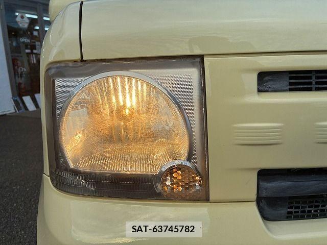 Toyota PIXIS SPACE 2012-07 8881540-14