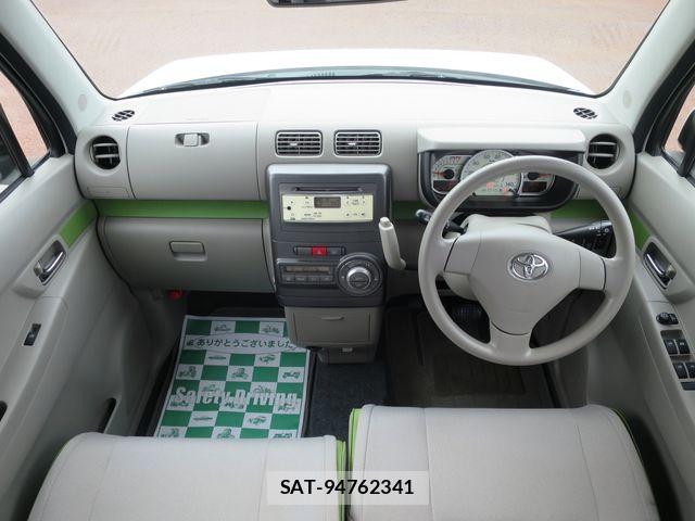 Toyota PIXIS SPACE 2015-08 8881541-12