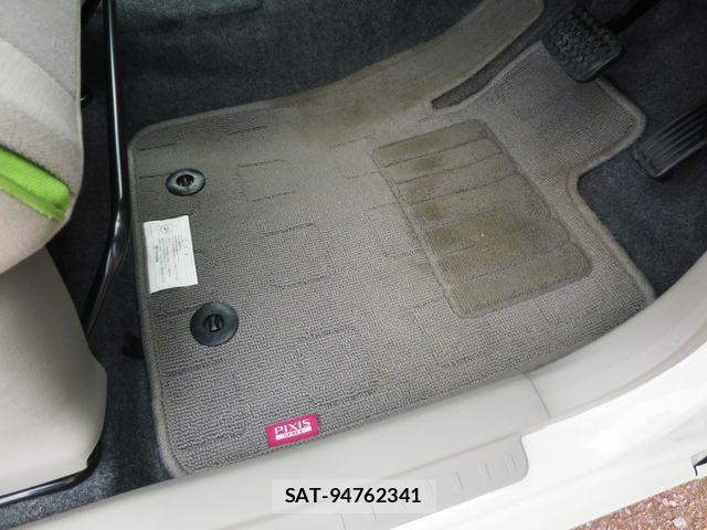 Toyota PIXIS SPACE 2015-08 8881541-23