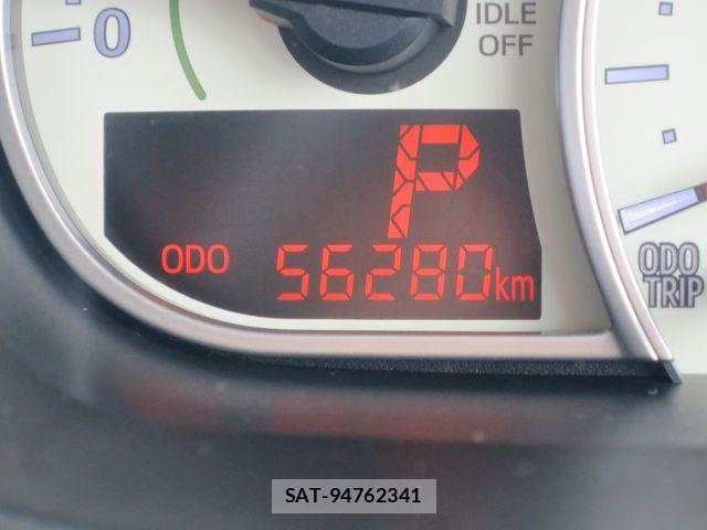 Toyota PIXIS SPACE 2015-08 8881541-27