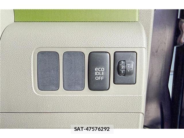 Toyota PIXIS SPACE 2015-12 8246329-15