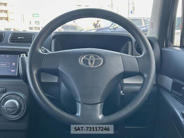 Toyota PIXIS SPACE 2015-03 5875385-10