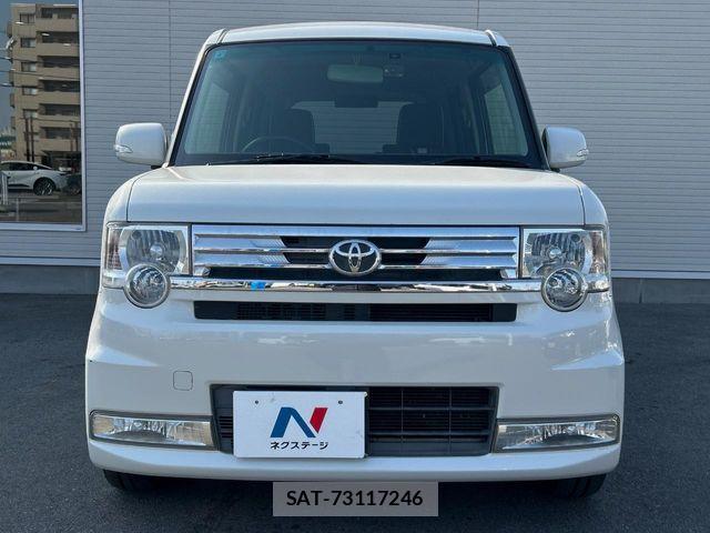 Toyota PIXIS SPACE 2015-03 5875385-13